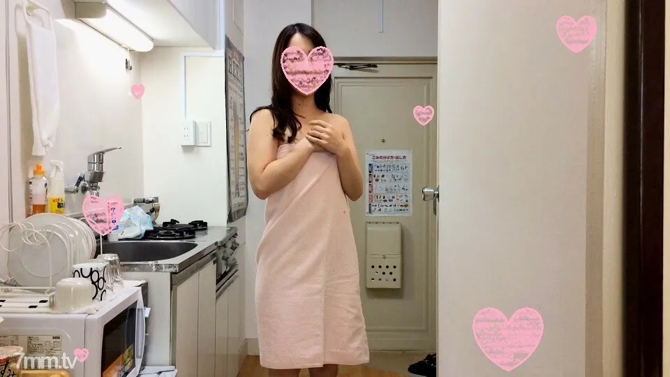 FC2-PPV-1044491 Oni cock x married woman  The secret of a mom who never wants to be seen by her 3-year-old son Akina 33-year-old cheating wife who is absorbed in a big cock man Gonzo personal shooting Amateur individual shooting