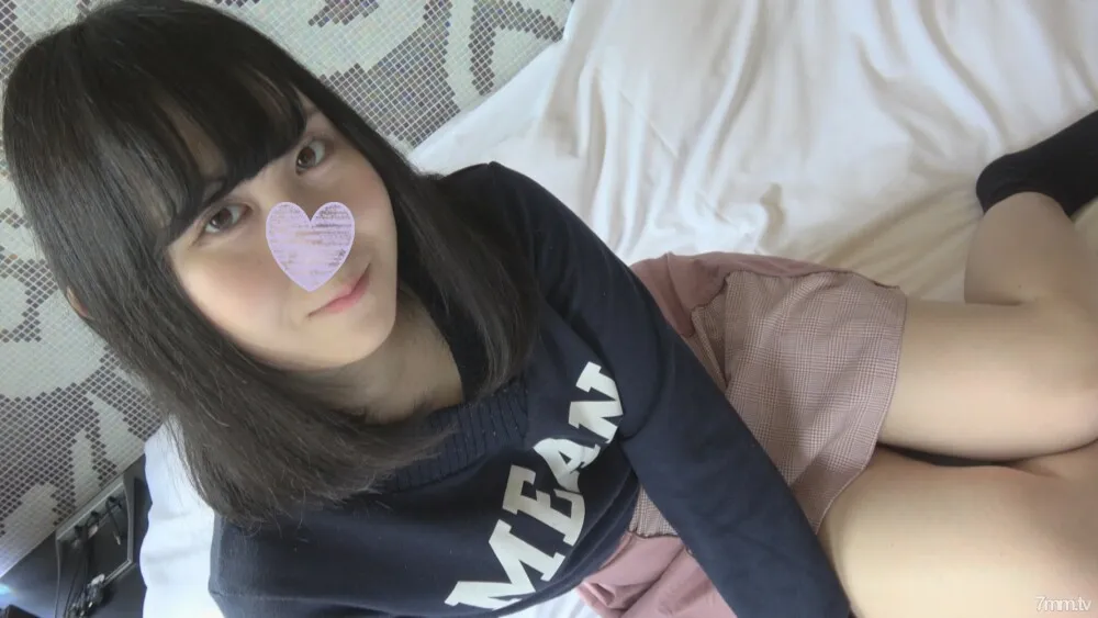 FC2-PPV-1092718 Personal shooting  Umi 20 years old Sensual fetishism Massive vaginal cum shot to innocent female college students