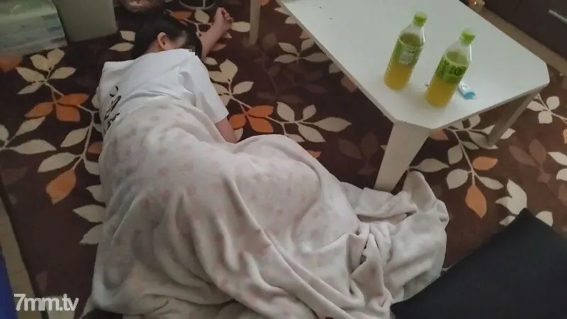 FC2-PPV-1483691 [Individual] Wife who ran away to her parents' house.  - Creampied by a stranger's stick during the daytime on a holiday