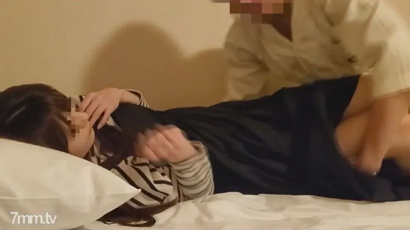 FC2-PPV-1565409 [Individual] Wife sold by her husband gives up everything and gets vaginal cum shot by another stick