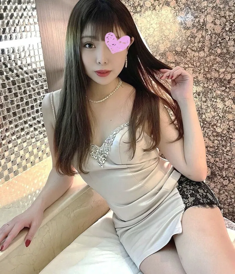 FC2-PPV-2405645 Personal shooting  Devilish S-class beauty!! Small devil S hostess Misa's continuous brain cum penis play & supernatural woman on top posture and rich vaginal cum shot sex!! Hostess: Misa  19 years old