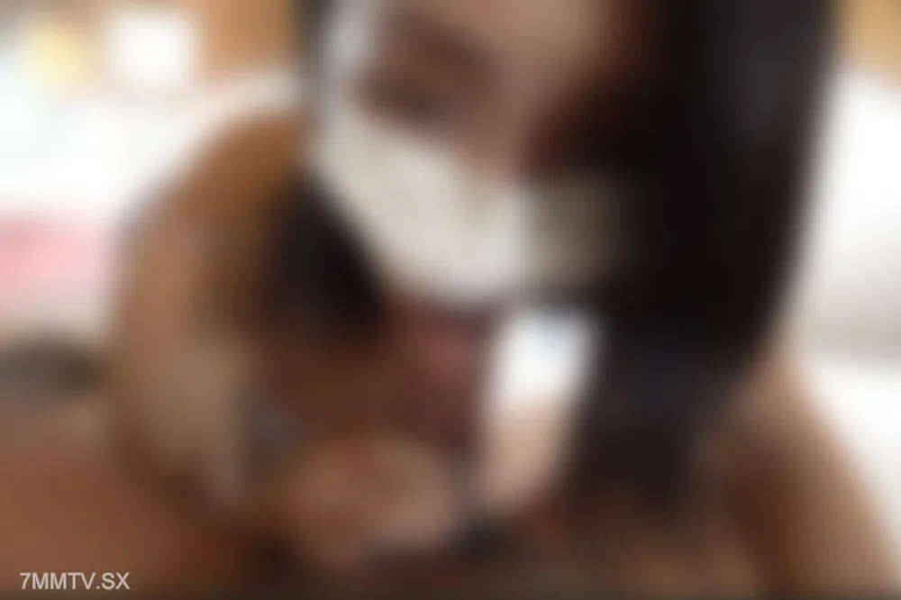 FC2-PPV-4576906 Creampie  Mouth ejaculation  The married woman's entertainment staff is fat, and she ejaculates in the beak and the inn.