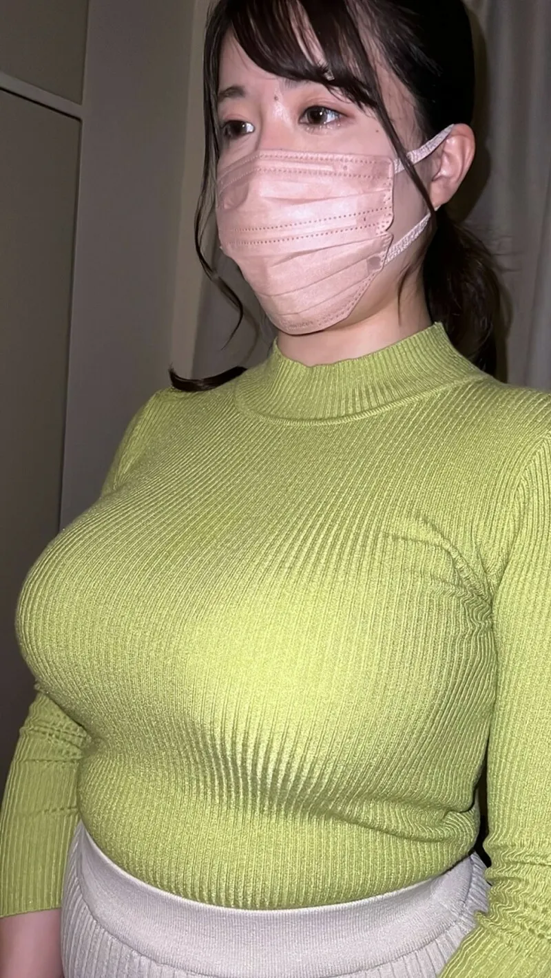 FC2-PPV-4583311 An hour of a super-comfortable, chubby wife having amazing sex with two single men while her husband gets extremely nervous Yome-chan Warehouse  *Review bonuses available