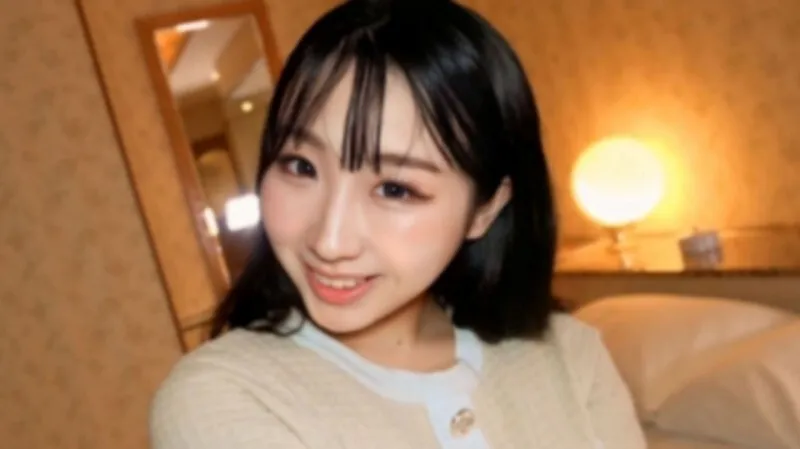 FC2-PPV-4766534 Uncensored  A beautiful Japanese woman with a cute, innocent expression and a sexy look! The inside is super lewd and shocking! The contrast with her face as she opens her mouth wide and gets drunk with pleasure is too great - two creampi