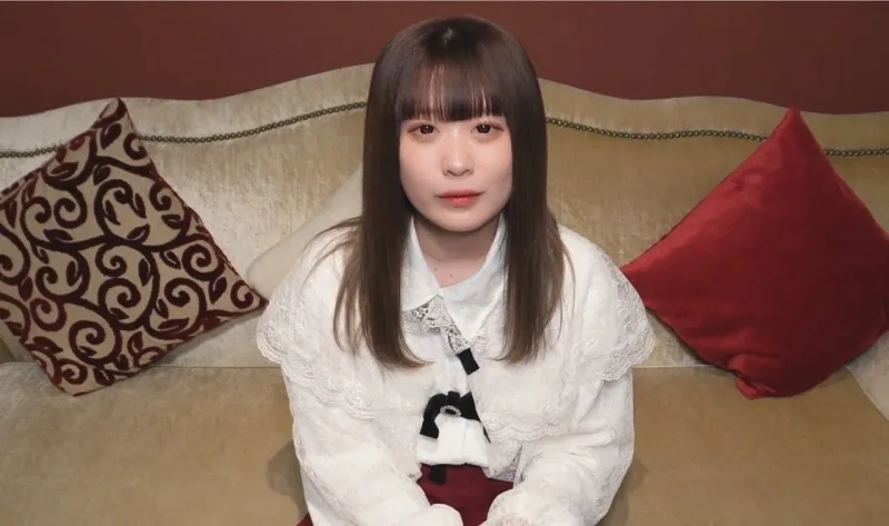 FC2-PPV-4779058 Legendary  Aya-chan. A stiff and stiff creepy old man's dick is given a sticky service and a massive explosion. A gentle and perfect looking pink pussy gets a massive creampie.