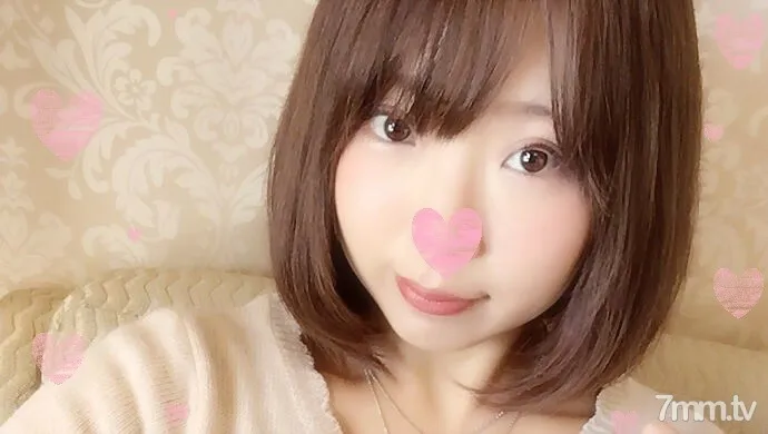 FC2-PPV-739701 First shot x appearance  S-class play active JD "Look more ♥" Cloudy vaginal juice drips from the mouth of the vagina to the thighs. No  With a bonus photo book