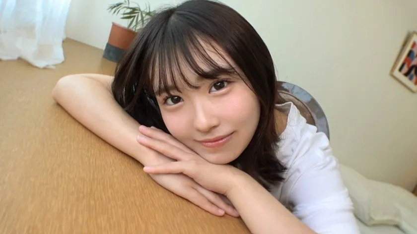 SIRO-5196 Beautiful girl x smiling x shyness = the strongest  An innocent minimal beautiful girl JD has sex with someone other than her boyfriend for the first time! Is smiling a sign of embarrassment? When I put my dick in her, she starts letting out lo