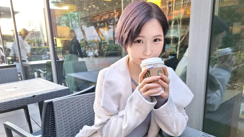 SIRO-5282 A calm and mysterious adult woman. When sex starts, she changes completely, and she feels so good that she doesn't realize her body is arching back as she climaxes! First time shooting  Applying for AV on the Internet → AV experience shoot